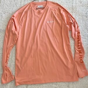 New peach color Columbia Omni Shade long sleeve